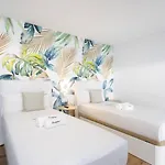 Sunnyland Casa Acoran Дом отдыха