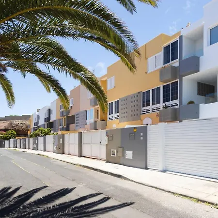 Sunnyland Casa Acoran 圣克鲁斯-德特内里费