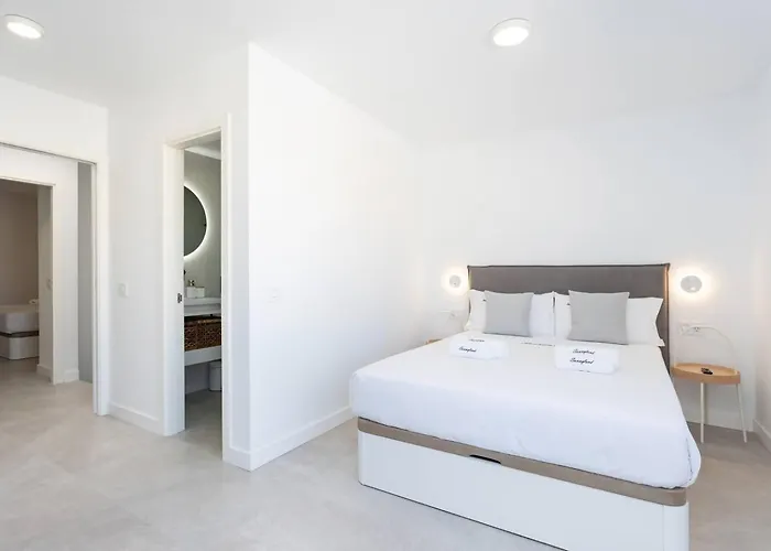 Sunnyland Casa Acoran 펜션 *