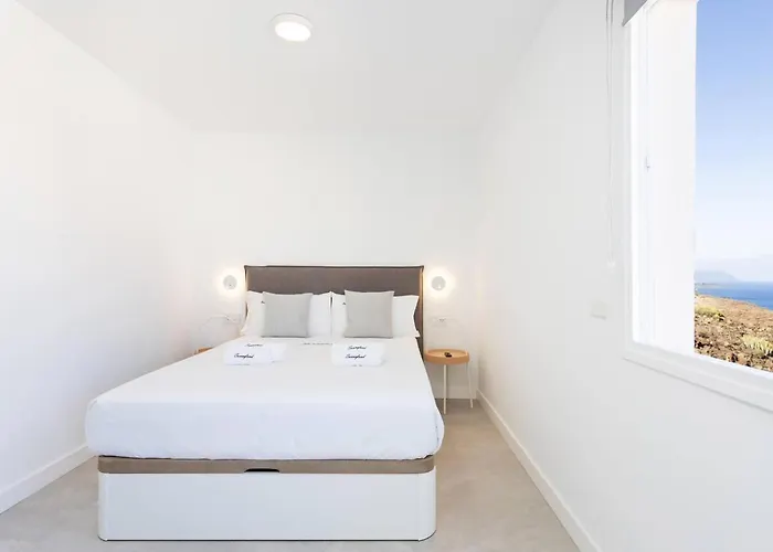 펜션 Sunnyland Casa Acoran 산타크루스데 테네리페